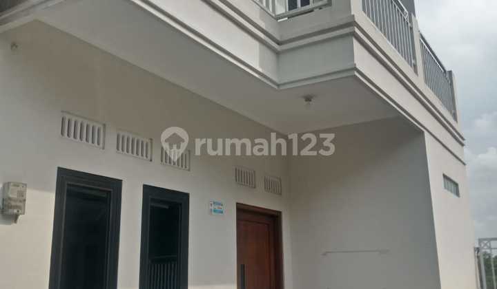 Rumah 2 Lantai Furnished Siap Huni di  Pondok Aren, Tangerang Selatan