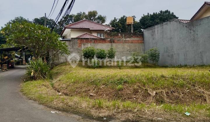 For Sale Corner Plot Land in BSD Griya Loka For Sale Corner Plot Land in BSD Griya Loka