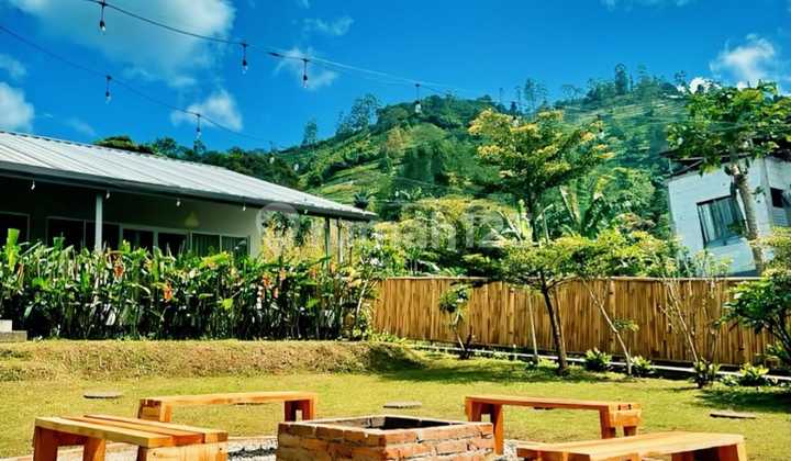 Rumah Villa Nyaman di Lembang Cocok untuk Hunian atau Investasi