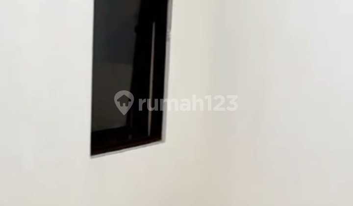 Rumah 2 lt,  Lavon Cluster Enchanta, Svarna Sutera 2