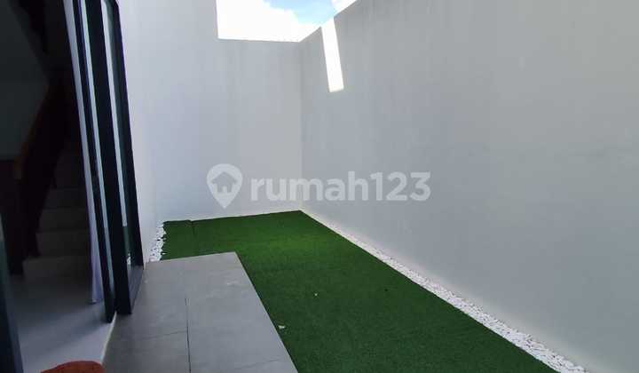 GARDENS HOUSE AT GARDENA 2