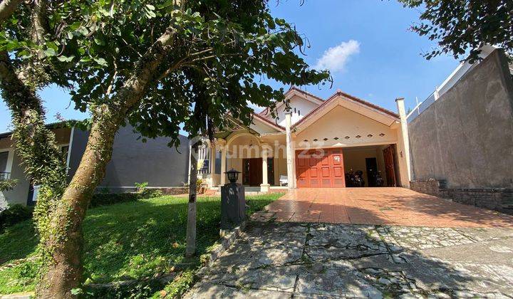 Rumah Full Furnished di Resort Dago Pakar 3 Lantai Split Level 2