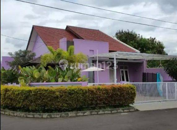 Rumah Hook di Komplek Puri Dago Antapani Bandung 1