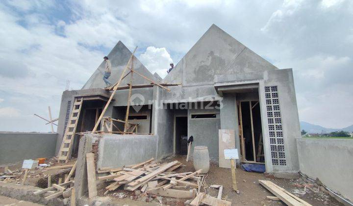 Rumah Minimalis Modern di Cluster Rancaekek, Bandung 2