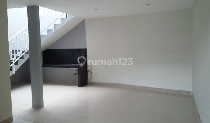 Rumah Modern LT 112 di Cluster Daerah Kopo Bandung 2