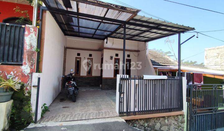 Rumah Second Minimalis di Sekemala Ujungberung, Bandung 1