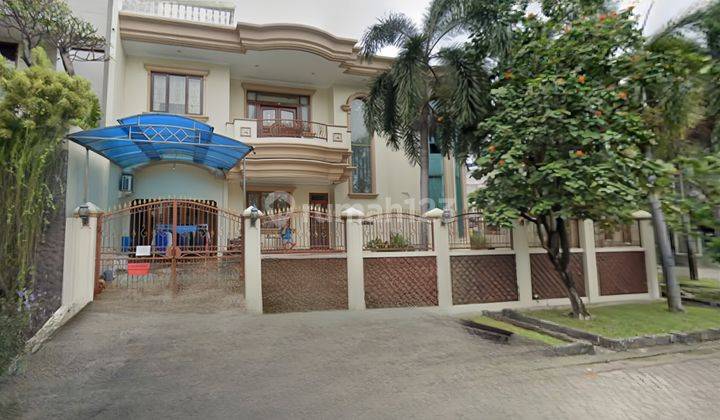 tampak depan pantai indah kapuk rumah murah