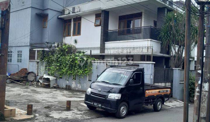 Rumah di Jl.inerbang 2 Lantai SHM Bagus Selatan 1