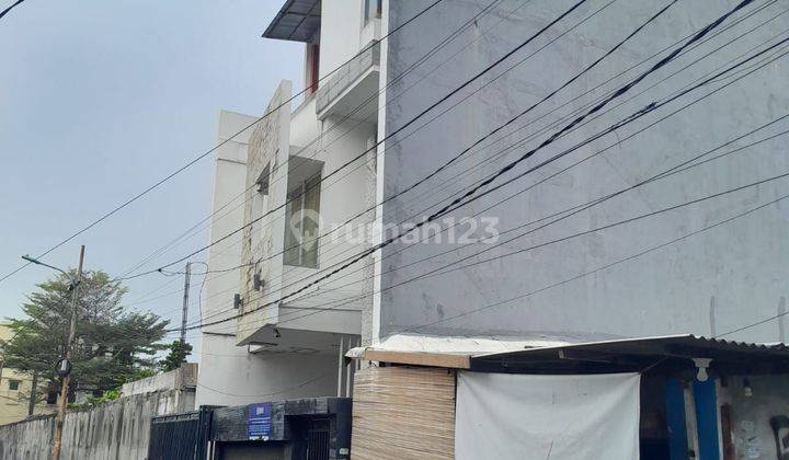 Rumah Di Jl.al Marifah Bojong Indah 2 Lantai Shm Bagus Utara 2