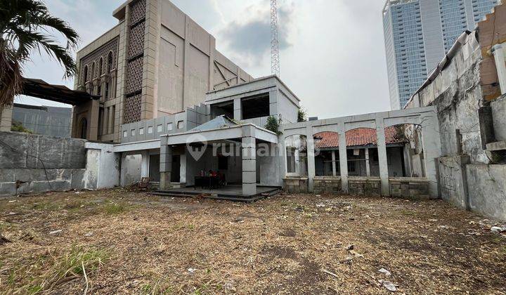 Dijual tanah dimenteng cikini - bangunan tua di Jl.raden saleh cikini menteng 2 Lantai HGB Butuh Renovasi Tenggara 2