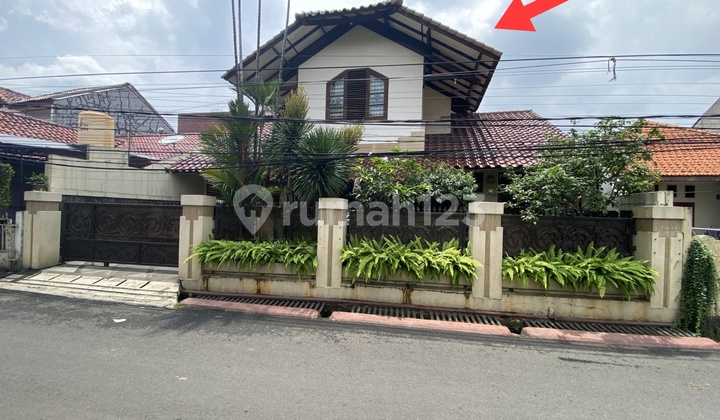 Pejaten - Rumah Bagus Harga Sangaturah. SHM Lt 331 M2. Dijl Swadaya 1. Pejaten. Pasar Minggu. Jakarta Selatan Pejaten - Rumah Bagus Harga Sangaturah. SHM Lt 331 M2. Dijl Swadaya 1. Pejaten. Pasar Minggu. Jakarta Selatan
