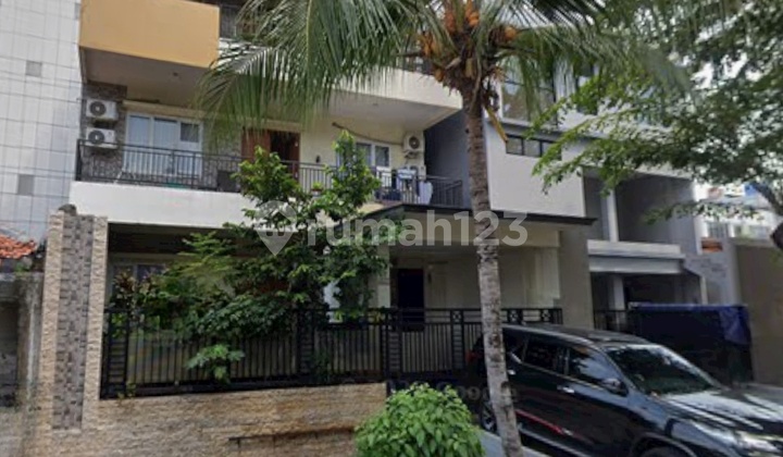 Johar Baru - Rumah Bagus Murah. Shm. Lt 168 M2. Jalan Johar Baru V .jakarta Pusat 2