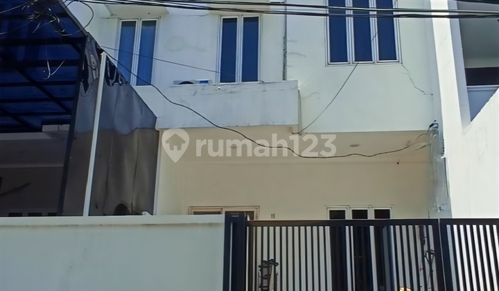 Pluit - Rumah Murah Bagus Shm Lt 100m2.pluit Penjaringan.jakarta Utara
