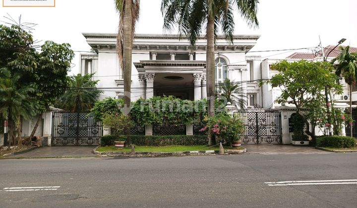 Pondok Indah - Nice and Luxurious House. SHM. Land Area 458 M2. Kartika Utama Street, Pondok Indah, South Jakarta.