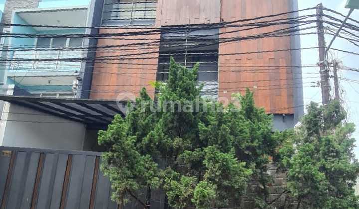 Citra Garden 2 - Rumah Bagus dan Cantik. SHM LT 117 M2. di Jl Kesetiaan 1 Citra Garden 2. Kalideres. Jakarta Barat