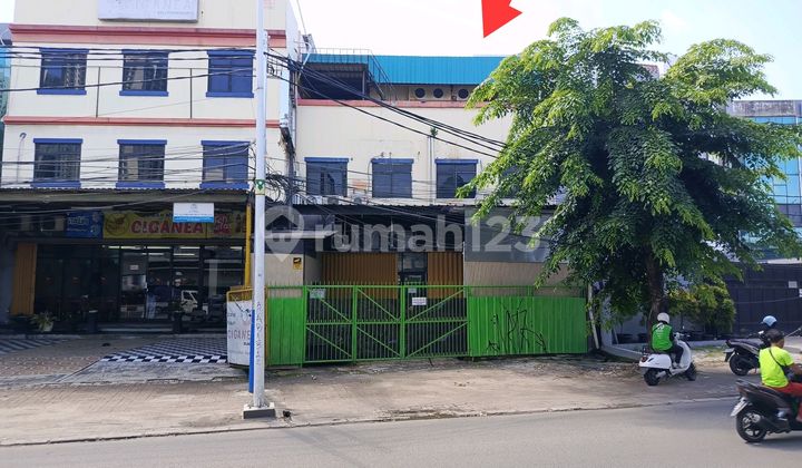 Cengkareng - Ruko Bagus Strategi Harga Murah. SHM. Lt 176 M2. Dijl Lingkar Luar Barat. Cengkareng.duri Kosambi. Jakarta Barat Cengkareng - Ruko Bagus Strategi Harga Murah. SHM. Lt 176 M2. Dijl Lingkar Luar Barat. Cengkareng.duri Kosambi. Jakarta Barat