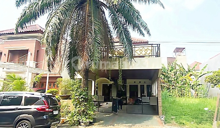 East Jakarta - Taman Asri Jatinegara Housing Estate. Beautiful and Serene House. Freehold Land Title, Land Area 260 M2. Located on Gunung Pangrango Street. Cakung. East Jakarta. 2