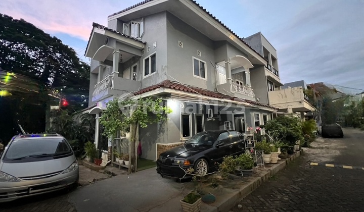 Kelapa Gading Rumah SHM Bagus di Jl. Pegangsaan Dua No. 3, Pegangsaan Dua, Kelapa Gading, Kota Jakarta Utara, DKI Jakarta, Indonesia, 14250, Pegangsaan 2