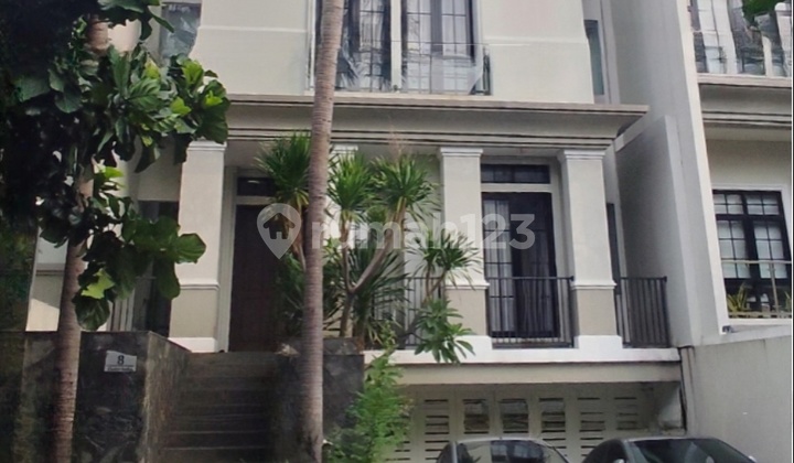 Pejaten - Rumah Indah dan Cantik. Bagus. SHM. Lt 186 M2.jalan Mamosa.pasar Minggu. Jakarta Selatan