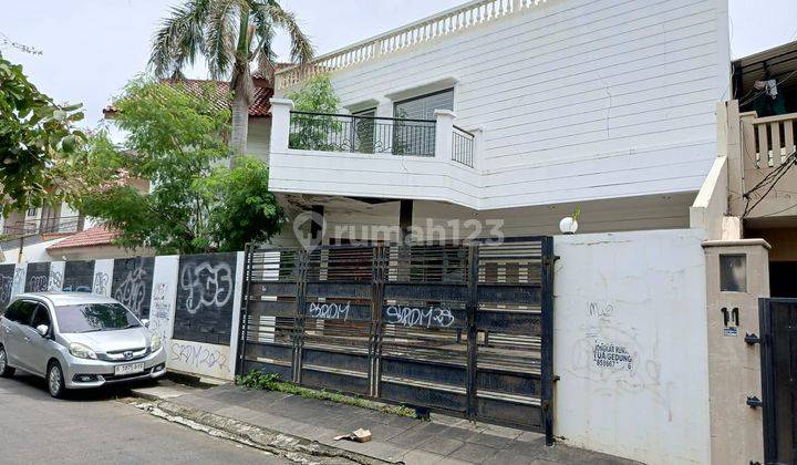 Rumah Dikemang 2 Lantai Shm Butuh Renovasi Utara 1