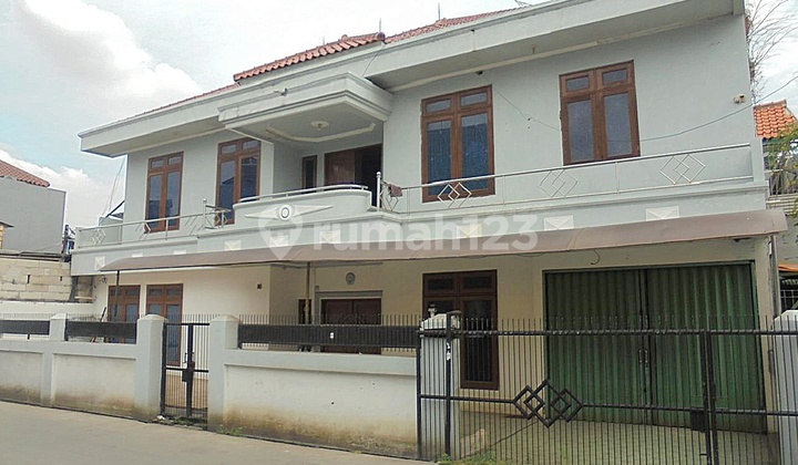 Daan Mogot Estat - Rumah Bagus Harga Murah. Shm. Lt 263 M2. Jl Daan Mogot Estat. Jakarta Barat 2