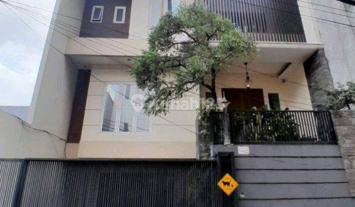 Gandaria Rumah Unfurnished SHM - Sertifikat Hak Milik di jalan haju maksud, Gandaria 1