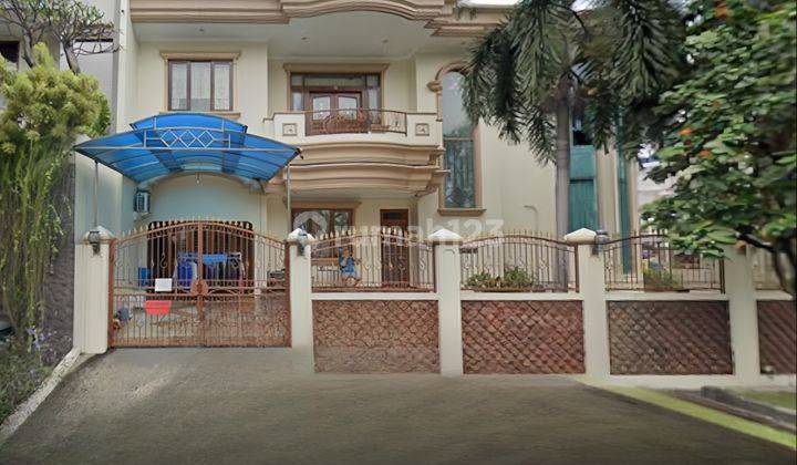 tampak depan pantai indah kapuk rumah murah