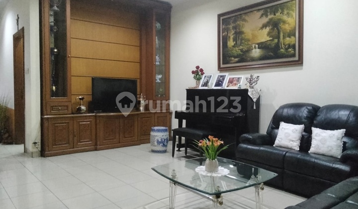Dijual.rumah.mewah Dan..asri Permata Buana Jakbar 2