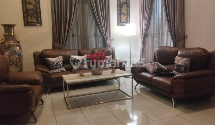 Dijual.rumah.mewah Dan..asri Permata Buana Jakbar