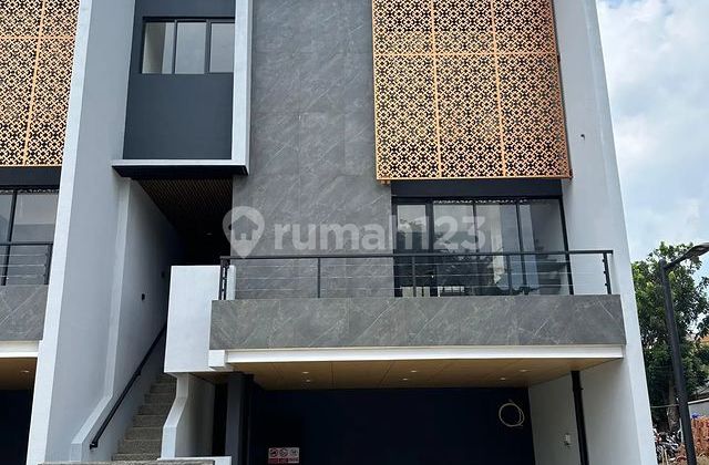 Dijual Rumah Permata Hijau Jakarta Selatan
