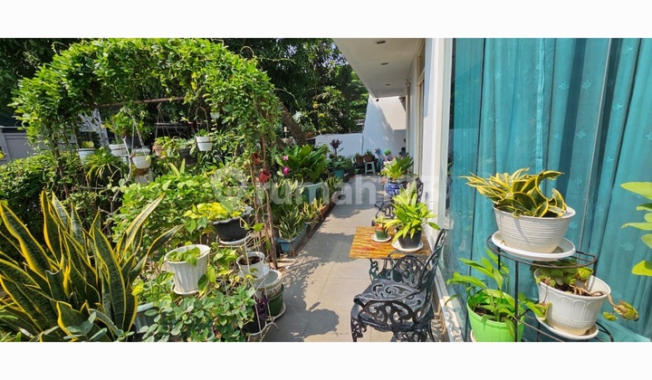 Dijual.rumah Mewah Dan Asri Di Permata Buana Bagus SHM