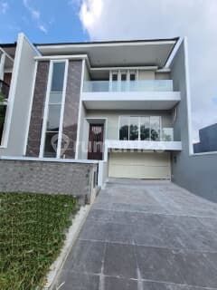 Rumah Baru Citraland Raffles, Lt 312, Bangunan 3 Lantai, Utara. 1