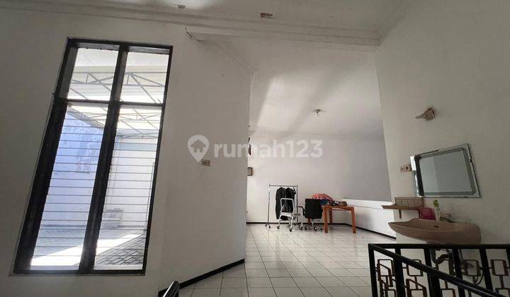 Rumah Jl.Tanggulangin, 2 Lantai, SHM, Dekat Raya Darmo, Lt 295 m2 2