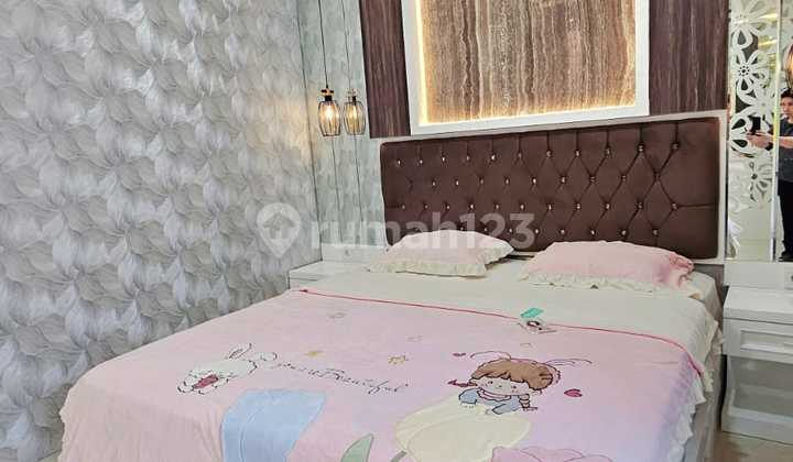 Townhouse Puri Mansion 142m2 3 Lantai Full Furnished Interior