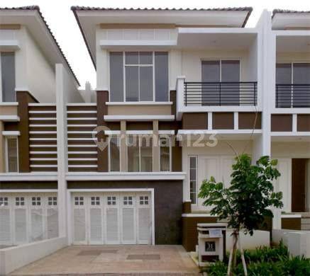 Rumah Pik Crown Golf 8x24,5m2 2,5 Lantai Furnished Best Deal 2