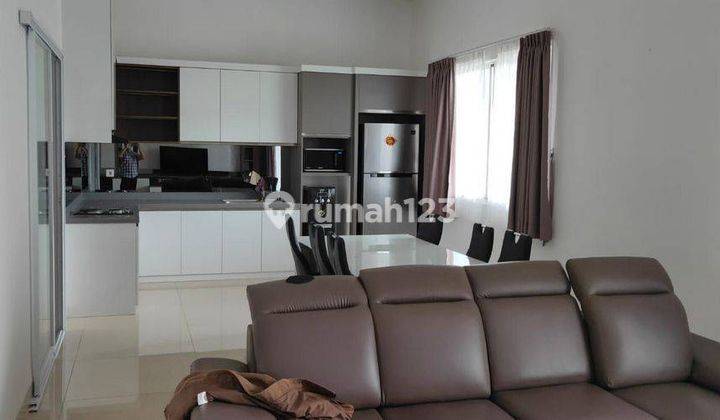 Rumah Pik Crown Golf Pik 10x30m2 Fully Furnished Belakang Danau 2