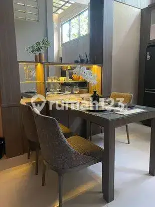 Rumah Pik Grisenda 6,5x18m2 2 Lantai Split Level Full Furnished 2