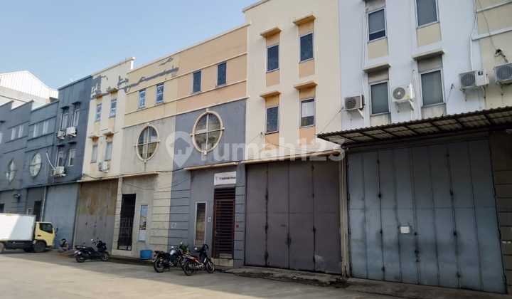 Sea Eagle Warehouse SIT PIK 10x24m² with Office, Neat Unit Ready to Use Sea Eagle Warehouse SIT PIK 10x24m² with Office, Neat Unit Ready to Use