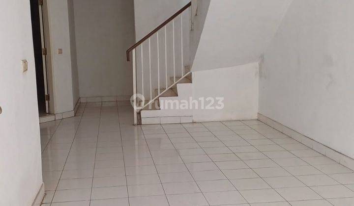 Rumah Muara Karang 8 6x20m2 2 Lantai Hadap Selatan Semi Furnished 1