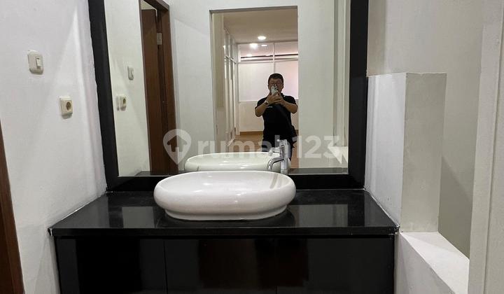 Mediterania 2 PIK Gallery Commercial House (Ruko) 5x15m² 3.5 Floors Fully Renovated Mediterania 2 PIK Gallery Commercial House (Ruko) 5x15m² 3.5 Floors Fully Renovated