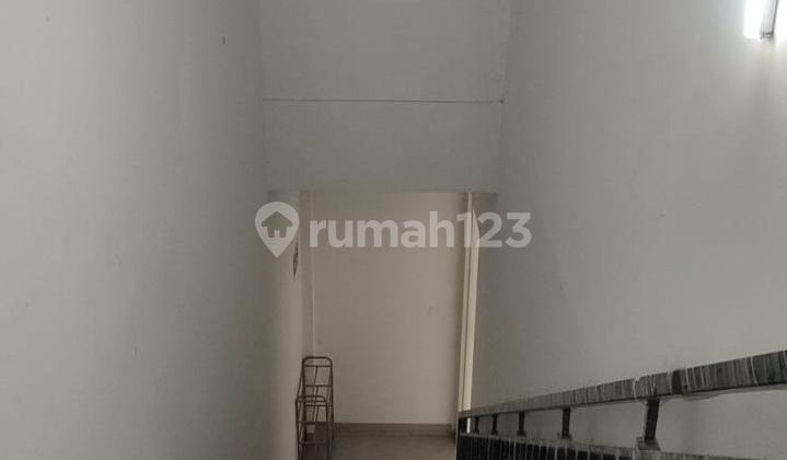 Ruko Osaka Pik 2 OTPA View Danau 4,5x15m2 3 Lantai Bagus Langka