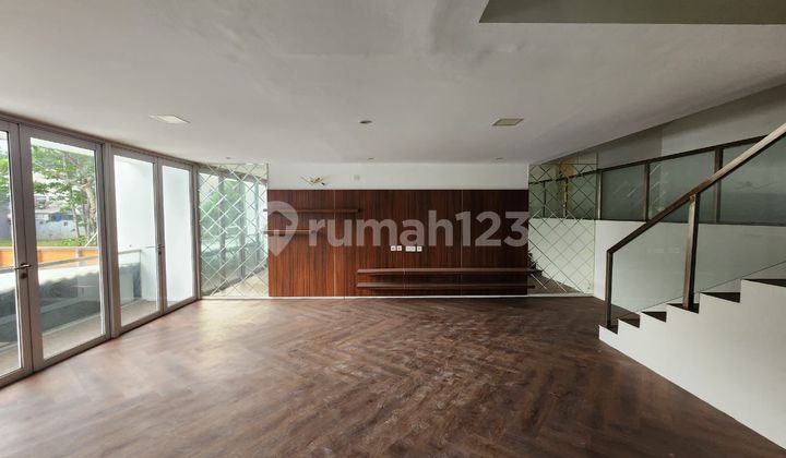 House Citra 6 Luxury Orange Heliconia 12x24m² 3 Floors Fully Renovated