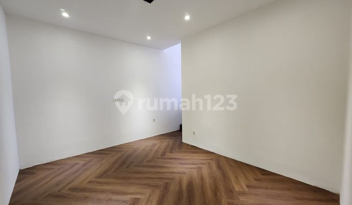 Rumah Citra Garden 6 12x24m2 3 Lantai Mezzanine Baru Full Renov 2