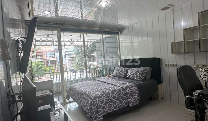 Rumah Gilimanuk Daan Mogot Baru 8x18m2 2,5 Lantai Utara SHM Bagus Rumah Gilimanuk Daan Mogot Baru 8x18m2 2,5 Lantai Utara SHM Bagus