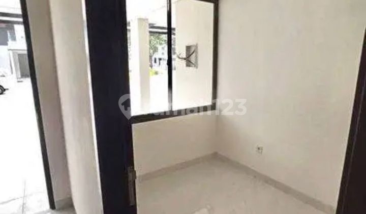 Rumah Golf Island 5x15m2 3 Lantai PPJB Jalan Boulevard Langka 2