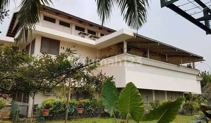 Rumah Mewah Jl Lapangan Tenis Srengseng 1623m2 3 Lantai SHM Rare Rumah Mewah Jl Lapangan Tenis Srengseng 1623m2 3 Lantai SHM Rare