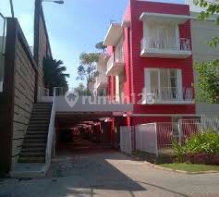 Rumah Pik Long Beach 6x15m2 3 Lantai Double Decker Ada 4 Ac 1