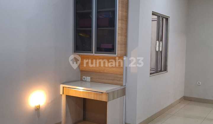 Golf Lake House 8X15m2 2 Floors Semi Furnished Kitchen By Matrix 2