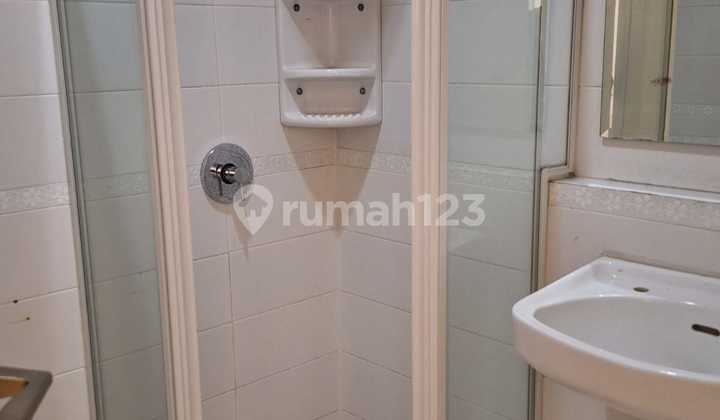 Golf Lake House 8X15m2 2 Floors Semi Furnished Kitchen By Matrix