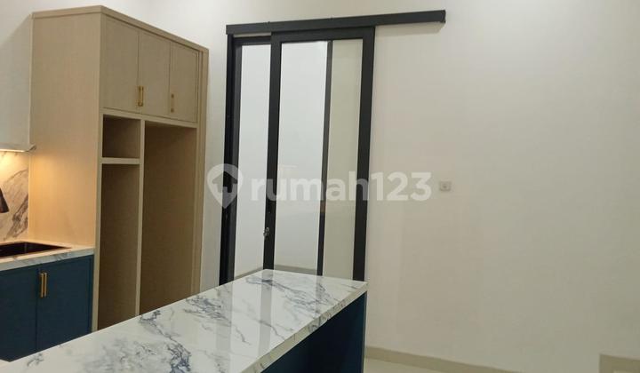 Brand New Metland Puri Clematis House 5x20m² Semi Furnished